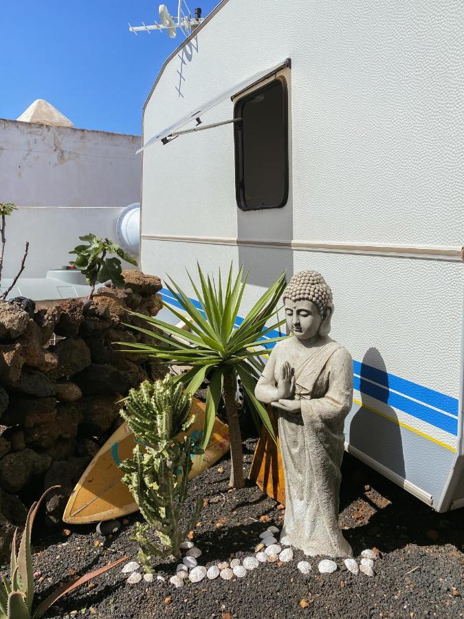 Glamping Caravan Lanzarote Тинахо Экстерьер фото