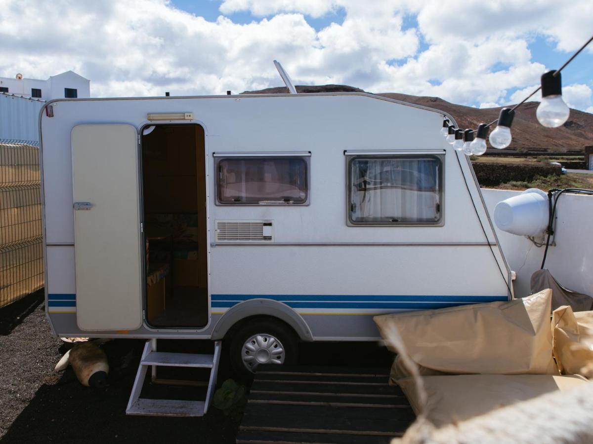 Glamping Caravan Lanzarote Тинахо Экстерьер фото